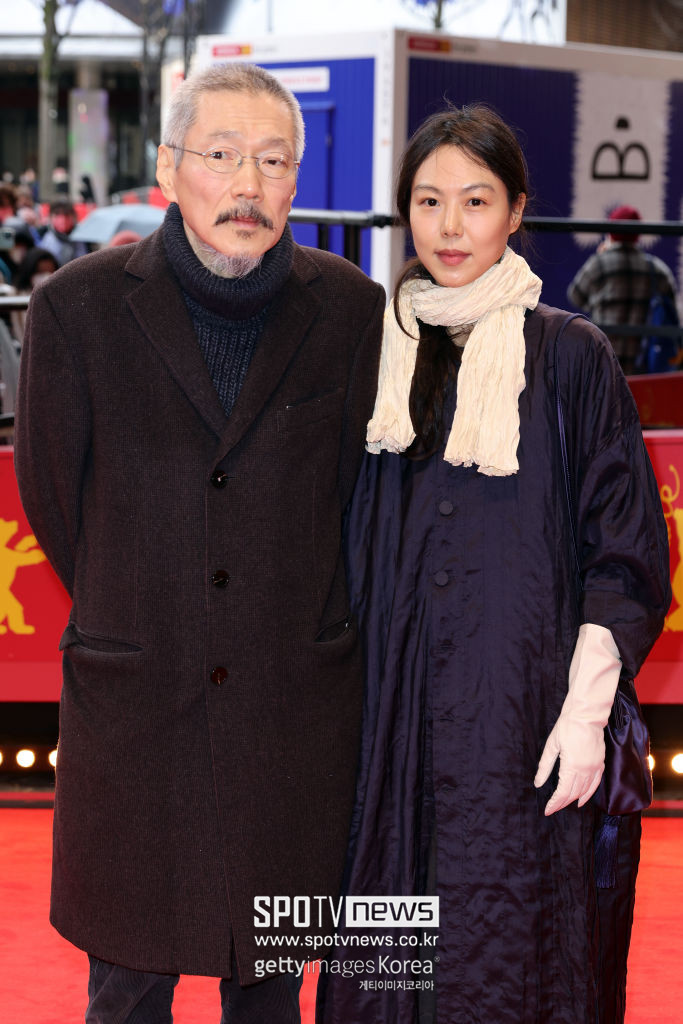 홍상수 감독과 김민희, 베를린영화제 참석 부부의 주목 받는 이야기