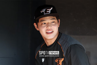 [포토S] 문동주, 드디어 1군 합류한 한화 초특급 신인