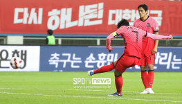 [포토S] 손흥민, 환상적인 프리킥 골!