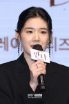 [포토S] 인사말 하는 정은채