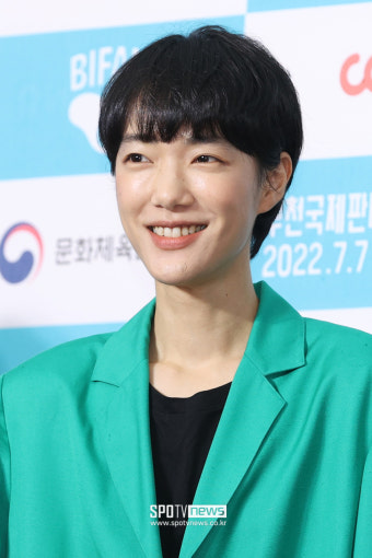 [포토S] 손수현, 몰라보게 달라진 분위기