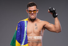 아데산야 못지않은 나루토 사랑…UFC 미들급 New 괴짜 등장