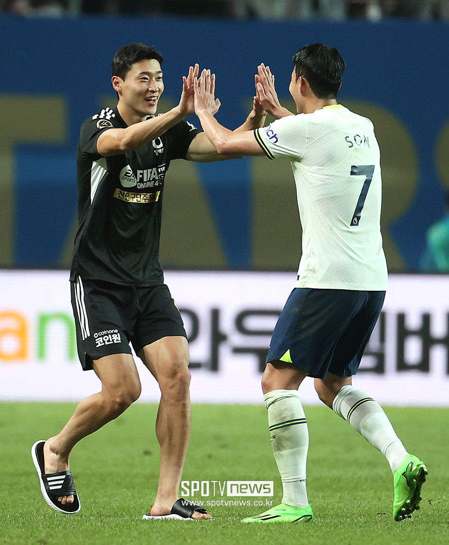 수원FC 이승우, 토트넘과 친선경기 출전 확실시…팬 일레븐 투표 1위!