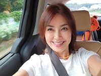 '차인표♥' 신애라도 별 수 없네…집 떠나며 "입이 귀에 걸렸다"