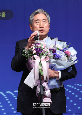 [포토S] 안양대 박노준 총장, 특별 공로상 수상