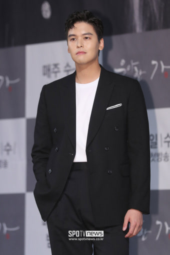 '팜유라인' 이장우, 음식에 진심→우동집 오픈 