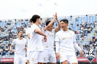 [현장 REVIEW] '나상호 멀티골 득점 선두' 서울, 라스-이승우 빠진 수원FC에 3-0 완승