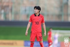 [SPO 현장] 이강인 바통 이은 'No.10' 배준호 