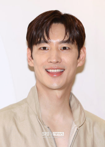 [포토S] 이제훈, 청량한 비주얼!