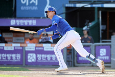 '완전체 해체' 날벼락 맞은 박진만 호…삼성 구자욱·김동진 햄스트링 부상으로 장기 이탈 불가피
