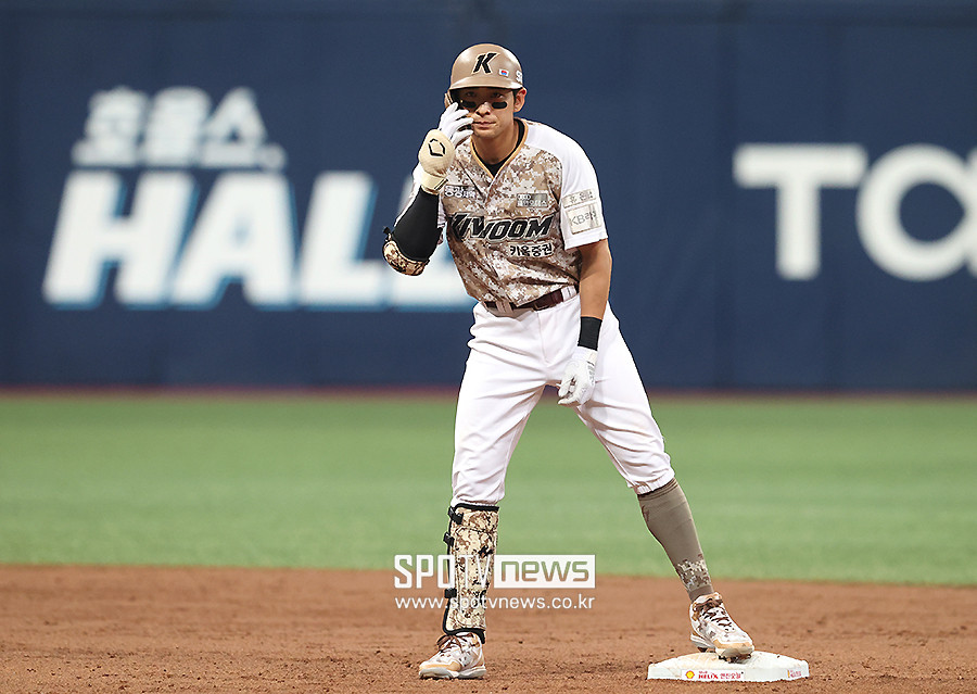 이정후, 2루타 부문 최다 기록으로 MLB 주목 받아

