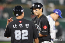 '5번 DH 유강남' 5할 턱걸이 롯데 라인업 바꿨다…김민석-윤동희 테이블세터 [SPO사직]