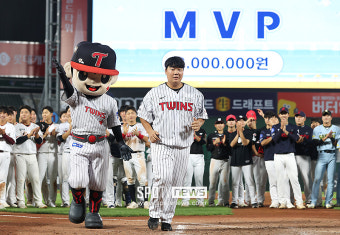 [포토S] 김범석, MVP 출격
