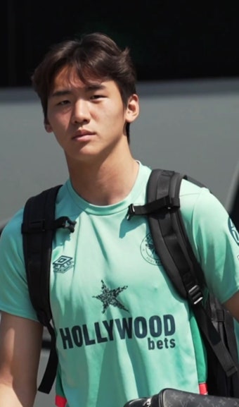 '최연소 PL 진출' 김지수, 1군 미국 투어 합류…풀럼-빌라와 맞붙는다
