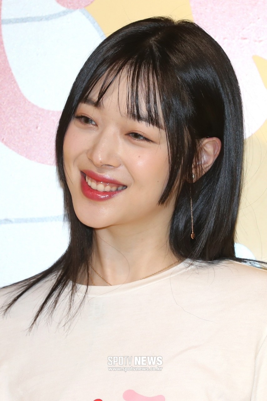 설리 유가족, 리얼 베드신 논란 관련 김수현과 이사랑에 입장 요구