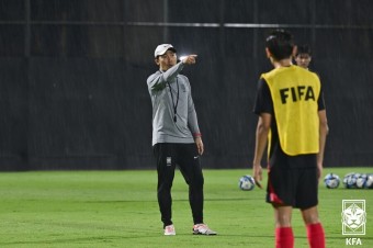 미국전 패배 반성 변성환호, 프랑스에 팀플레이의 정석 앞세워 승리 사냥 올인