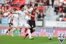 [현장 REVIEW] 추가 시간 통한의 실점 부산, 다이렉트 승격 실패…충북청주와 1-1 무 승강 PO진출