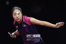 [WTT] 신유빈 女단식 첫 경기 탈락…주천희도 석패