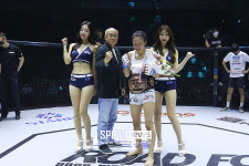[오피셜] 전 로드FC 챔피언 심유리, 타이틀 반납 후 日 라이진 이적…3월 레나와 맞대결