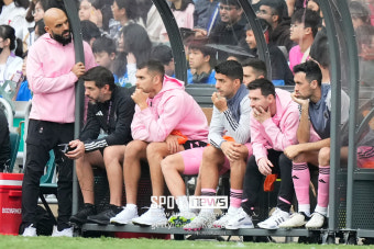 홍콩 정부까지 