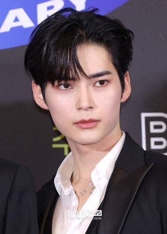 [포토S] 제로베이스원 성한빈, CG 비주얼