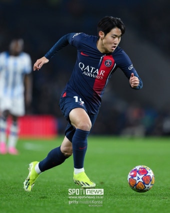 '골대 강타' 이강인, 선발로 풀타임 활약…PSG, 니스 3-1 꺾고 컵대회 4강 진출
