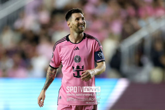 'UCL 4회 우승' 메시, 북중미 챔스컵에서도 펄펄…1골 1도움 → 마이애미 8강 진출
