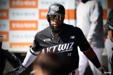 무실점 쿠에바스 끌고, 2G 연속 홈런포 로하스 밀고… 건재한 kt 외인 파워, KIA 울렸다 [광주 게임노트]