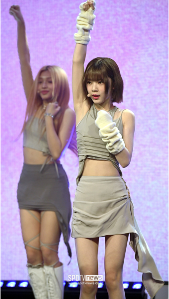 [포토]유니스 코토코, 돋보이는 개머허리