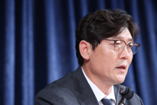 '내국인 임시 감독 두 명' 5개월 허비하고 홍명보, 축구협회 향한 비난 여론 활활