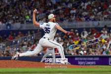 고우석 MLB 데뷔 실낱 희망 보이나… 마이애미 파이어 세일 돌입, 빈자리 파고 들까