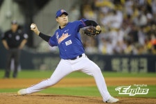 승승승승 한화, 후반기 1위 KT도 잡았다…박상원 151km→한승혁 150km 특급 구원 [수원 게임노트]