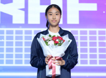 '아수라장' 여자배구 드래프트, 왜 추첨하다 중단해야 했나…'또 1순위' 도로공사 김다은 지명