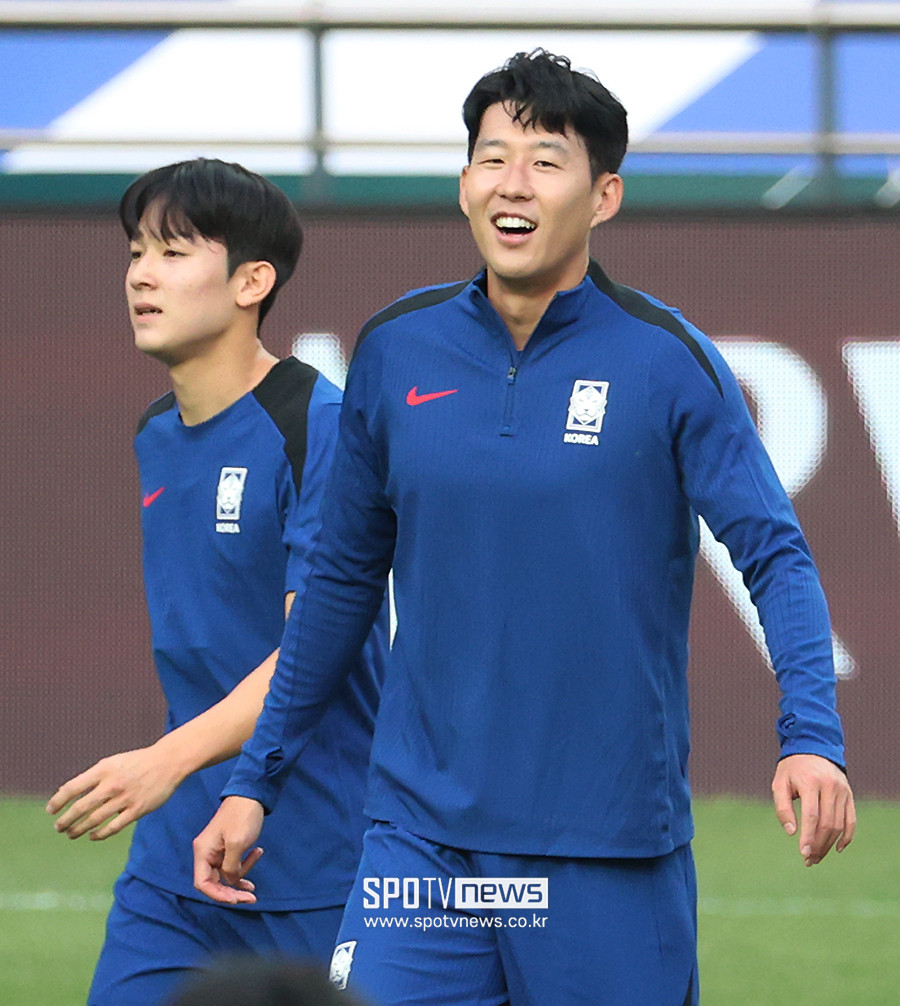 토트넘의 신예 양민혁, 눈부신 1군 데뷔로 기대에 부응