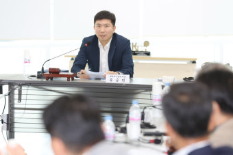 유승민 탁구협회장, 직 던지고 차기 대한체육회 회장 선거 나선다