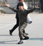 [포토S] 제이홉, 기쁨의 전역 세리머니!