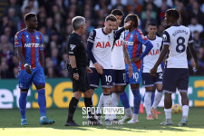 [PL REVIEW] SON 없으니 무너진다 토트넘 충격적인 결과…강등권 크리스탈 팰리스에 0-1로 패배