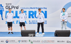 [포토S] 블루런 마라톤 개회사 하는 한국당뇨협회 김광원 회장