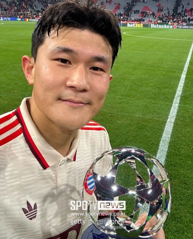 김민재, UEFA 이 주의 팀 선정 완료 - 바르셀로나 파우 쿠바르시와 함께 중앙 수비수로 선정!