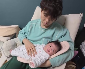 박수홍, '생후 50일' 딸 밤샘 육아에 초췌 