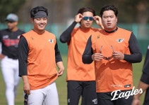 류현진과 문동주는 대권 향한 100을 만들 수 있을까… 하나라도 없으면, 완성되지 않는다