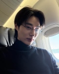 변우석, 21세기 대군의 지적인 비주얼…안경도 완벽 소화