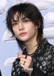 스트레이 키즈 현진, 생일 맞아 1억 기부 아이들 빛나는 꿈 키우길