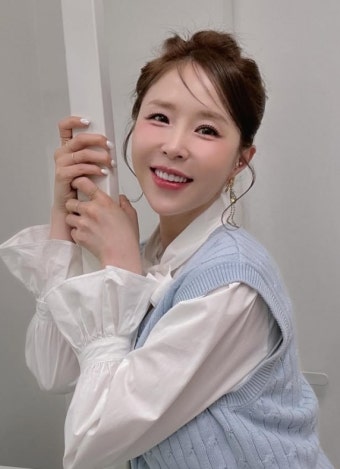 신지, 초상권 도용한 나이트클럽 전단지 박제 