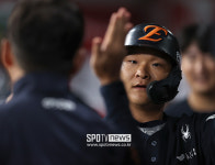 [포토S] 김태연, 찬스 만들었어