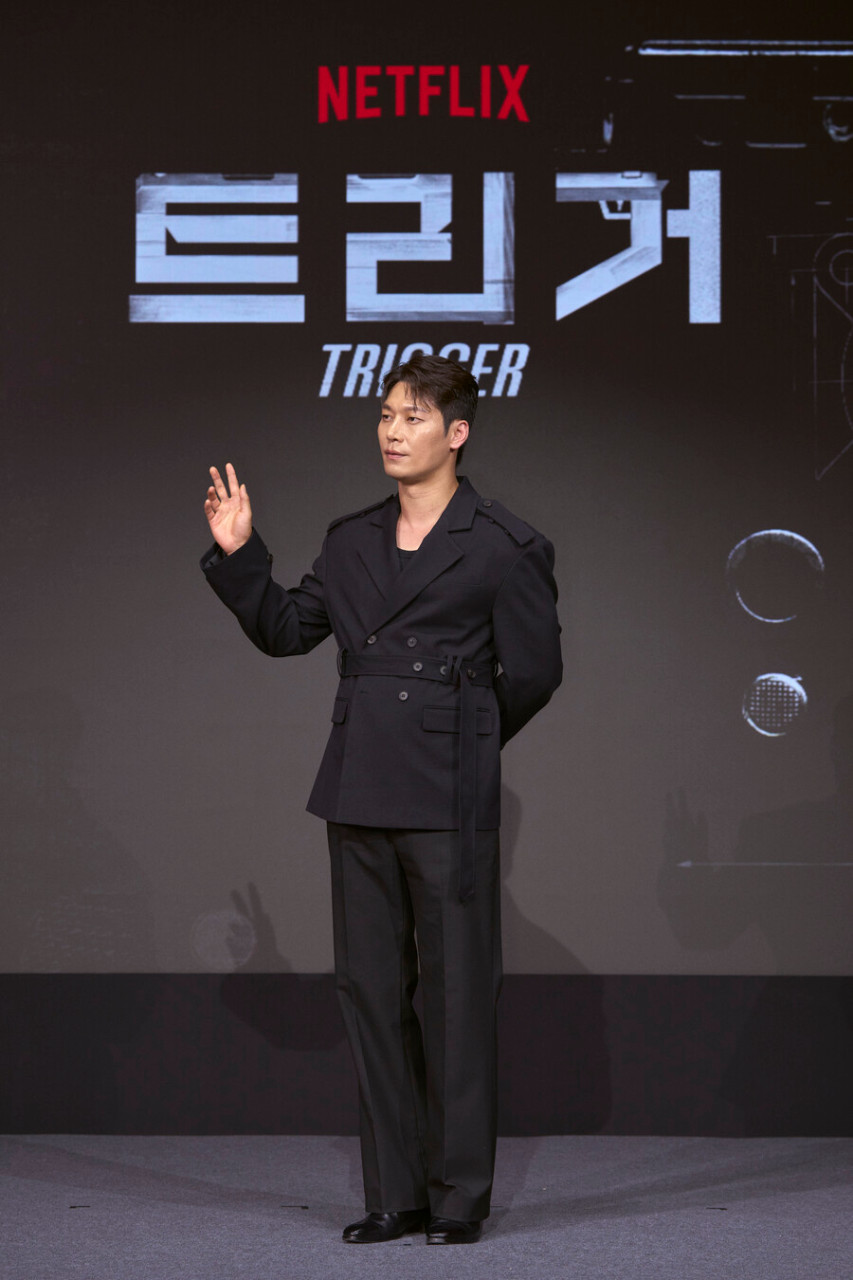 트리거, 현실과 드라마 속 이야기를 분리하며 총기 관련 사건에 대한 경각심을 유발하다