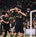 "손흥민, 두 단어로 설명된다" LAFC 감독 격찬!…부앙가와 3연속 해트트릭 합작→"강렬하고 우수해"