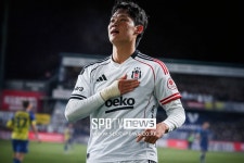 韓 축구 유럽 이적 뜬다…'256억원' 독일 이어 잉글랜드도 불발, 오현규 튀르키예서 재도전 → 명문 베식타스행 유력