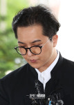 [포토S] '병역법 위반', 고개 숙인 송민호