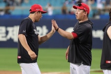 KIA 깜짝 트레이드 잘했네! 하주석 날아다니잖아?…타율 0.353 펄펄→내부 호평 자자하다